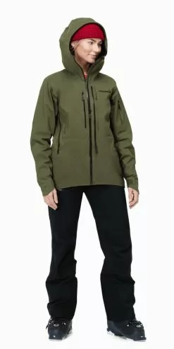 Norrøna Lofoten Gore-Tex Pro Jacket W's Olive Night -Vinterklær Salg 2023 1031203301 MODEL 36 49e40088c8