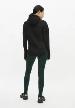 Röhnisch Thermo Windstopper Jacket Black -Vinterklær Salg 2023 110794 0001 b e7e13a2320