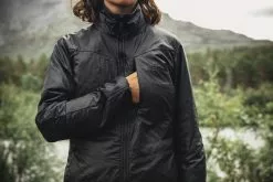 Lundhags Idu Light Ws Jacket Black -Vinterklær Salg 2023 1127095 900 environment01 d4eec6e978