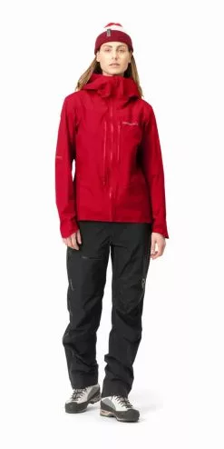 Norrøna Falketind Gore-Tex Paclite Jacket W's Jester Red/True Red -Vinterklær Salg 2023 1814 22 1132 2 dfec660ff6
