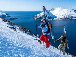 Norrøna Lofoten Gore-Tex Jacket W's Indigo Night -Vinterklær Salg 2023 2 EXPERIENCE FW2021 LOFOTENKRISTINOLSEN 2020 29 04 NORRONA 66497 c1181c0cde