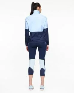 Kari Traa Nora Jacket Misty 7 Kari Traa Nora Jacket Misty -Vinterklær Salg 2023 622836 Misty model 6 f61129d46a