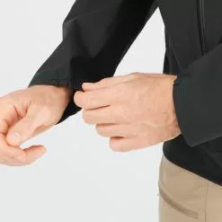 Salomon Outrack 2.5l Jacket M Black -Vinterklær Salg 2023 LC1703300 5 MOD outrack25ljkt black cuffadjustment mjpgcq5damweb12001200 40a8ad1145