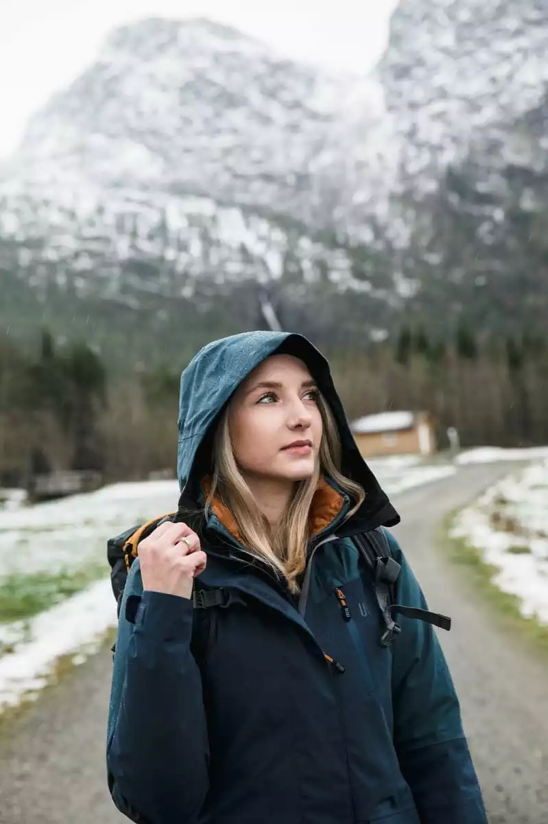 Urberg Bergsøya 3l Jacket Wmn Black 10 Urberg Bergsøya 3l Jacket Wmn Black - Bilde 8