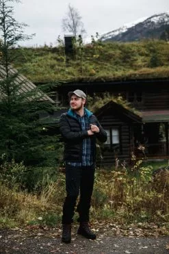 Urberg Hjelle Lt. Down Jacket Men Midnight Navy 16 Urberg Hjelle Lt. Down Jacket Men Midnight Navy -Vinterklær Salg 2023 Urberg Hjelle Lt Down Jacket Men Midnight Navy 7 Fjellsport 1200 Pixler 1200x1200 a87cf5210f