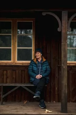 Urberg Viklandet Down Jacket Wmn Midnight Navy 15 Urberg Viklandet Down Jacket Wmn Midnight Navy -Vinterklær Salg 2023 Urberg Viklandet Down Jacket Women Midnight Navy 6 Fjellsport 1200 Pixler 800x1200 7192e77846