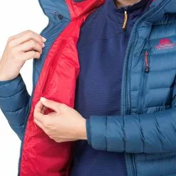 Mountain Equipment Earthrise Hooded Wmns Jacket Red Rock -Vinterklær Salg 2023 WEB Image Earthrise Hooded Wmns Jacket Red Rock 12 x wearthrisehjacket aw22 detaljer 0041020473534 plid 492343 f34367e8d1