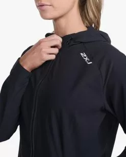 2XU W's Aero Jacket Black/Silver Reflective -Vinterklær Salg 2023 WR6859A BLK SRF 24 a095619bbd